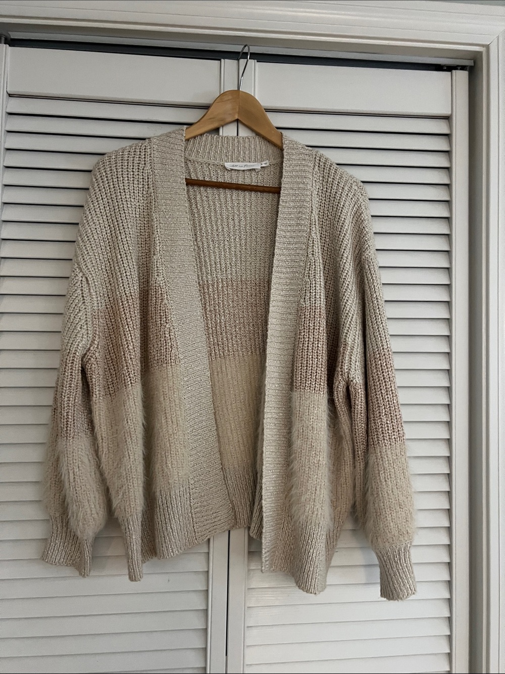 NWOT All in Favor Cardigan Small